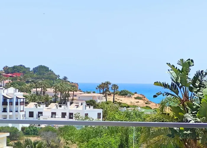 Home By The Sea Ocean View Apartment